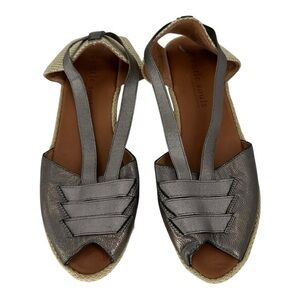 Gentle Souls by Kenneth Cole Lena Espadrilles Sandals Metallic Silver Size 9.5